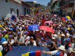 Protesta frente Corpoelec  Mérida 06-04-2019 (42)