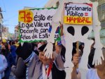 protesta-de-docentes-y-universitarios-en-Merida-16-1-2023-14