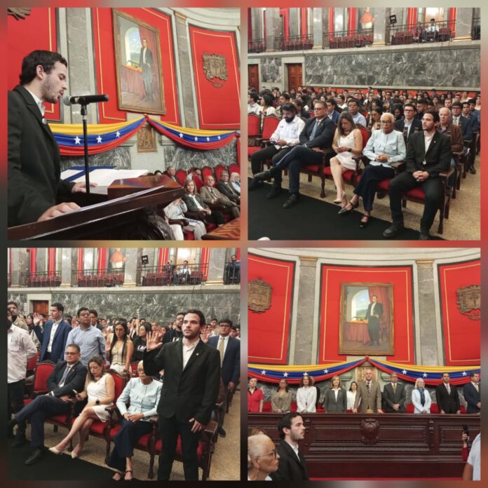 Juramentación de gobierno y cogobierno universitario