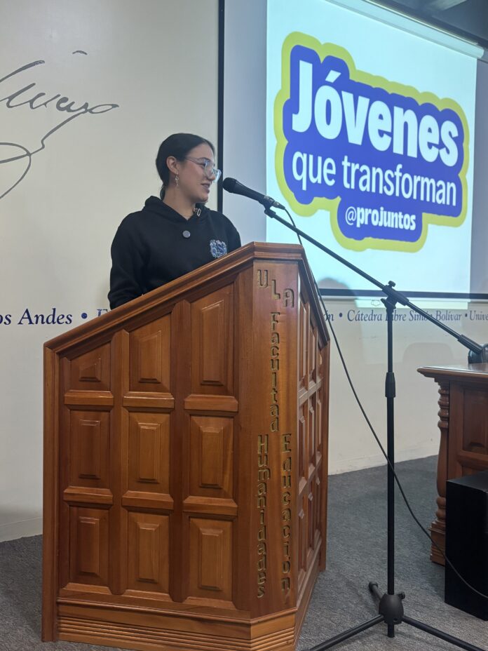 Jóvenes