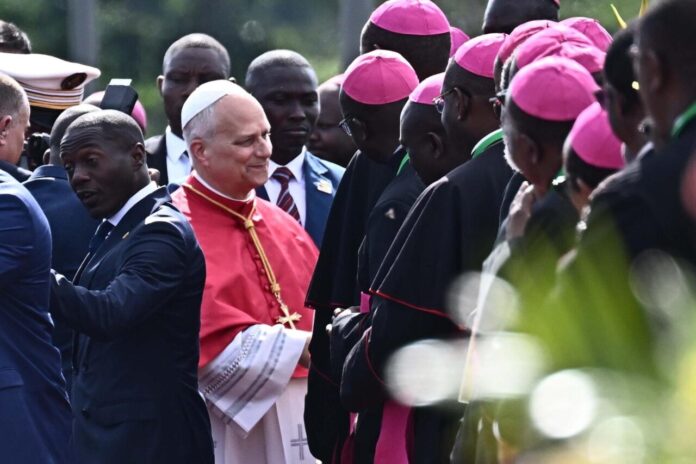 El papa en Camerún pide "amar a tu prójimo, también en las relaciones internacionales"