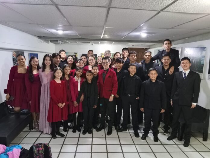 Orquesta “Aida Contreras”