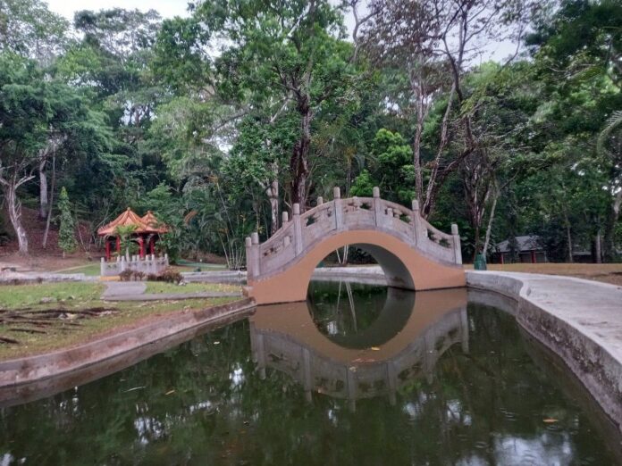 Parque La Amistad chino panameño