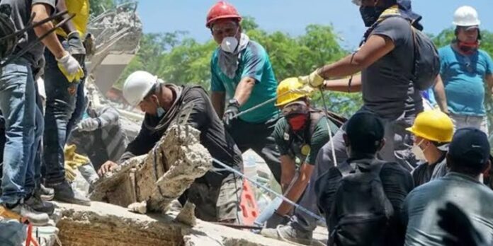 rescate_terremoto_Colombia