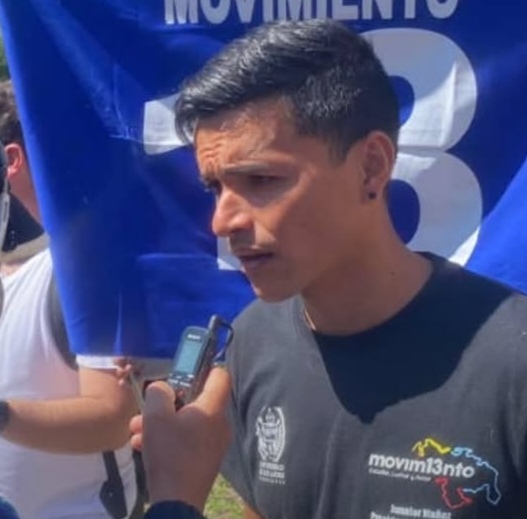 Junnior Muñoz (2)